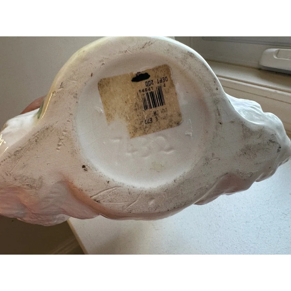 Vintage Ceramic Rabbit Cabbage Leaf Planter Easter Bunny White Green 7432